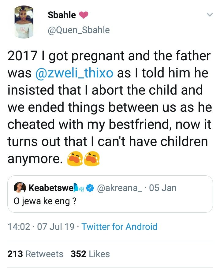 UTDShinil's tweet image. Twitter wont let you have your peaceful day 😂😂😂
#twitterVAR