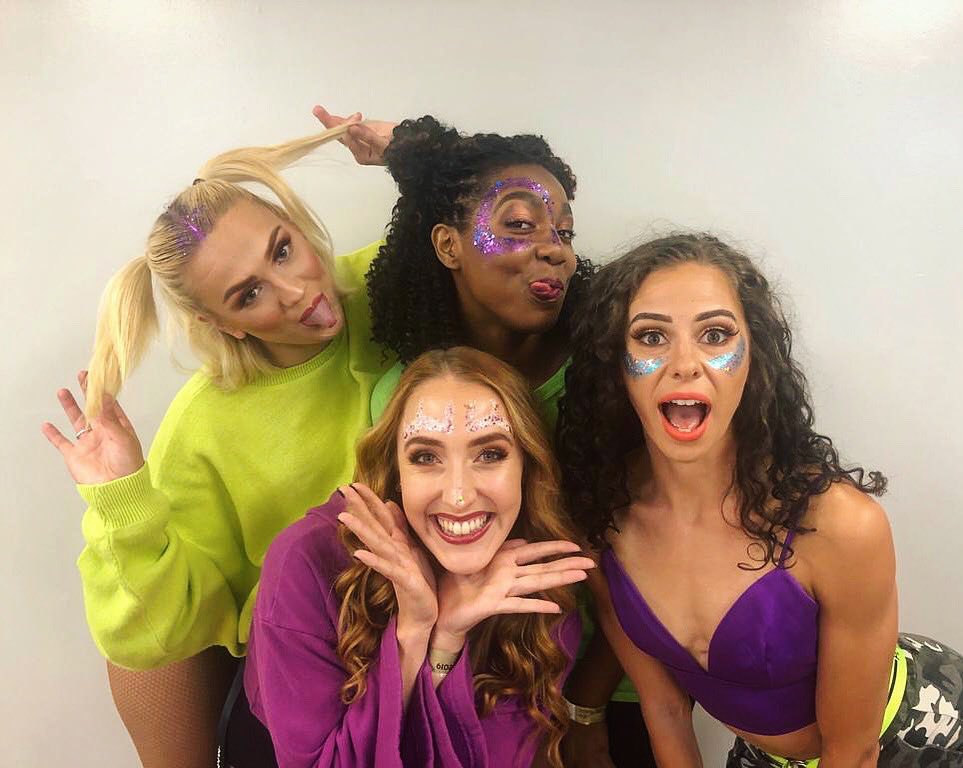 Thelittlemixexp's tweet photo. Thank you to @stonefete for having us!! What an EPIC SHOW. The atmosphere was incredible 🙌🏼❤️ https://t.co/26EFiAKrwn