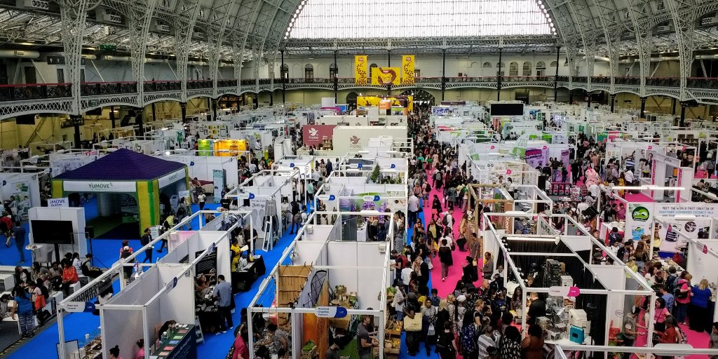 A busy last day at the #freefromshow in London today! #eczema #joinEOSforfree #familysupport