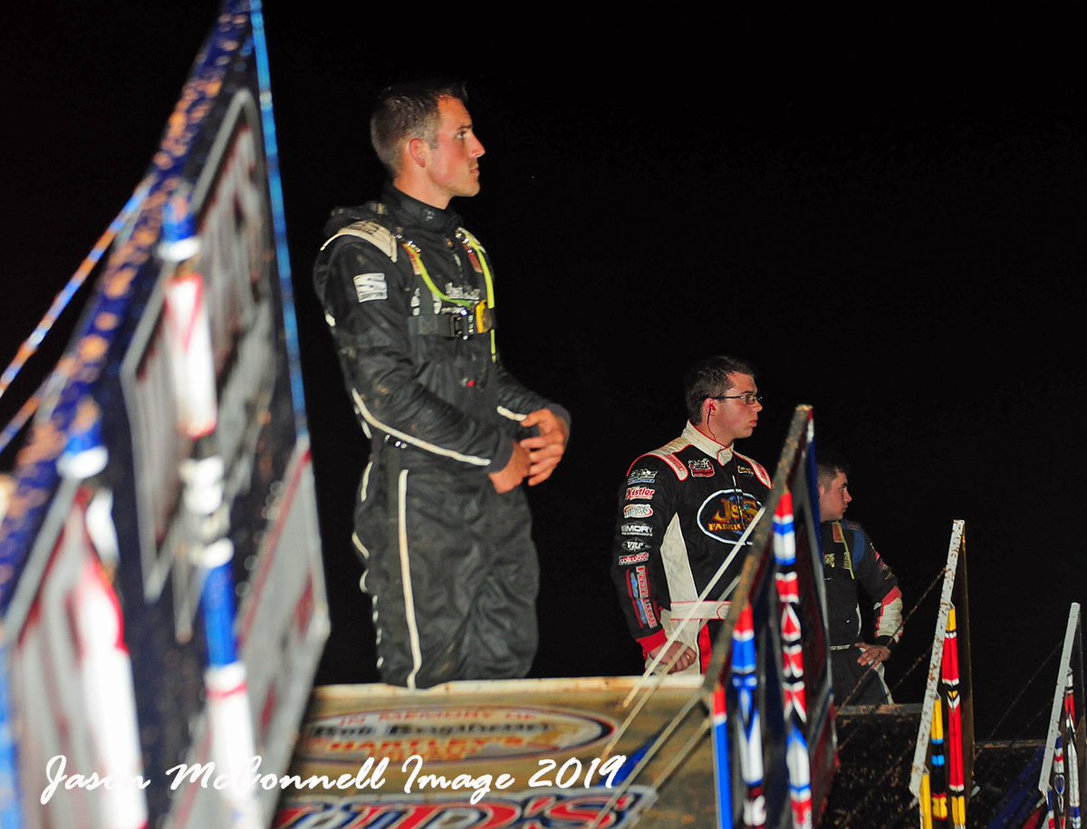 Jason_T_McC's tweet photo. Some pit shots... @SteveBuckwalter @TJStutts and @j_esh30 @AnthonyMacri7 and Jessie Attard watching time trials @PortRoyalSpdway #GregHodnettClassic #PASpeedweek2019 https://t.co/3RIR7EXZtG