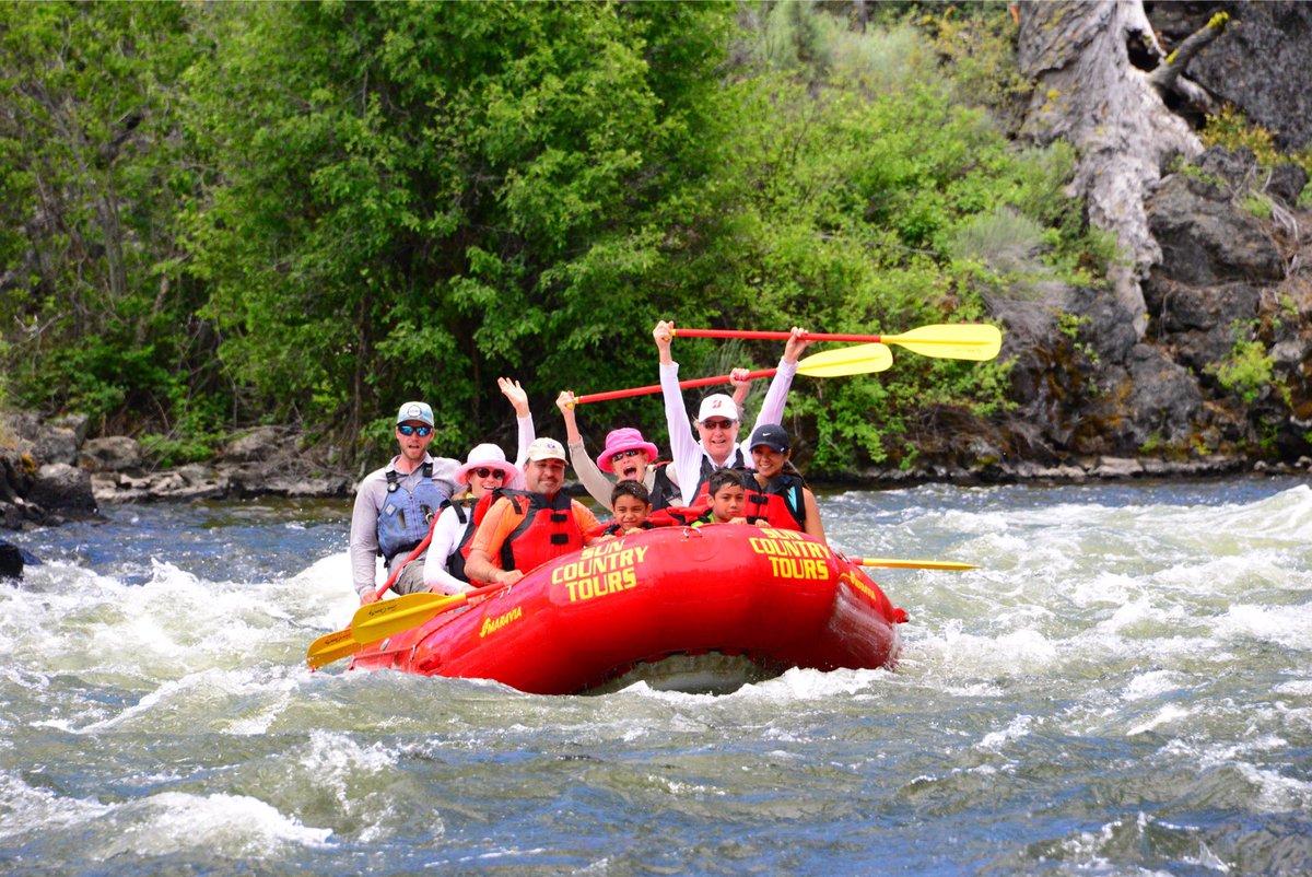Temps are finally up and so are paddles at @suncountrytours ! Keep your cool this week with a part-or-all-day guided whitewater raft trip down one of the beautiful rivers of Central Oregon. Call or text 541-382-1709 to check availability and book.