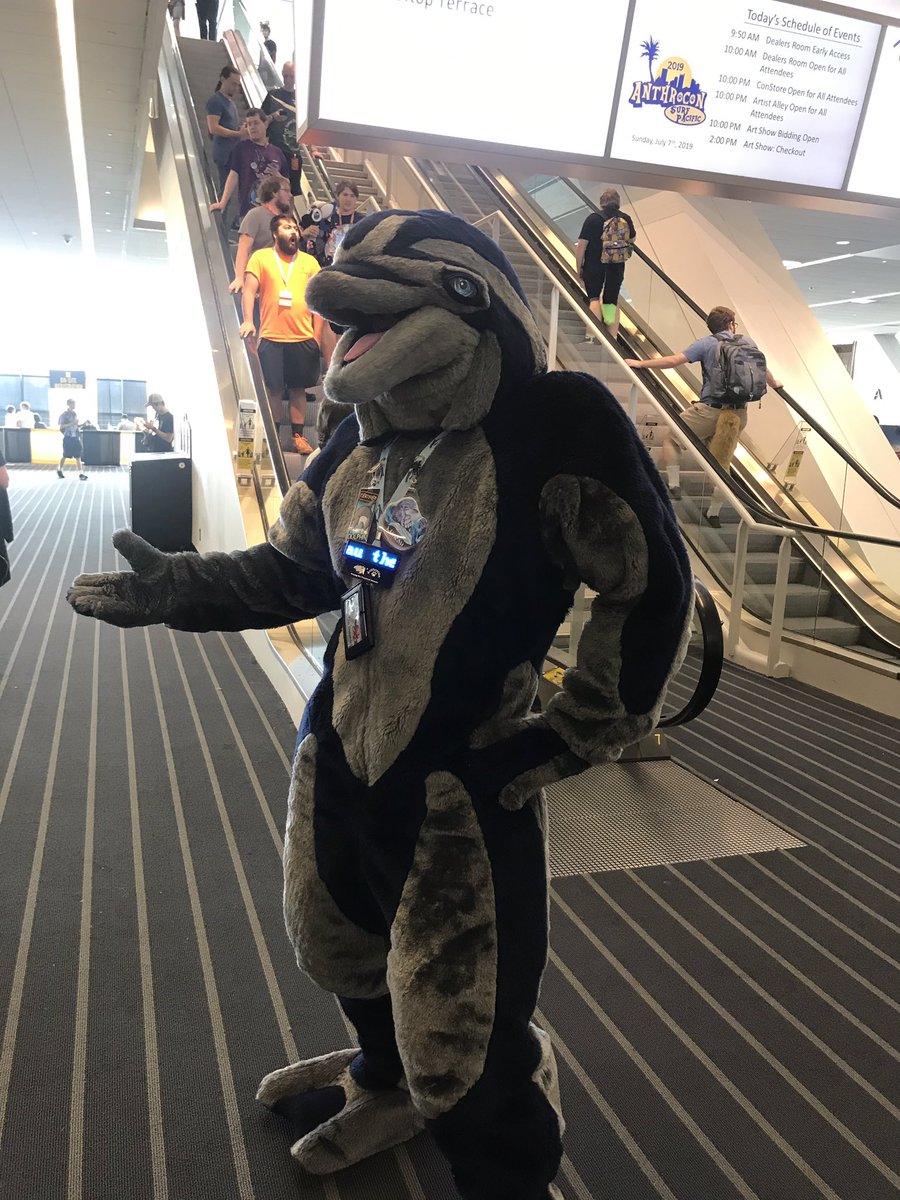 Levi_Gshep's tweet photo. @Dolphynvisions https://t.co/5jKjyV3SdE