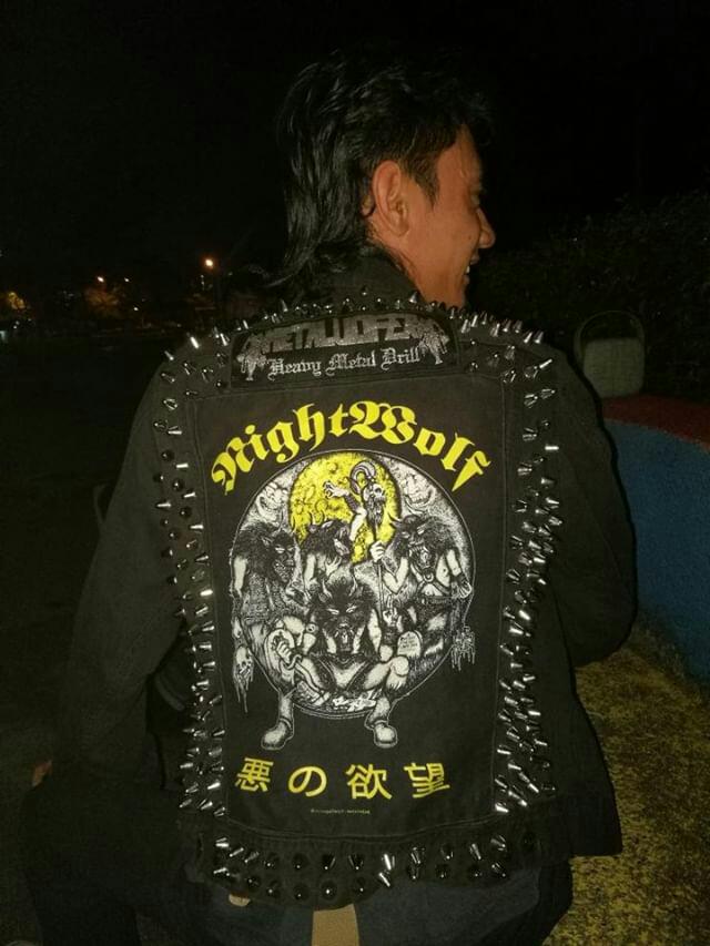 izzulkamarudin's tweet photo. Siap!! Tq Arol tolong pasangkan. #metalucifer #nightwolf #mpds #uk77 #orangjahat https://t.co/cmaiYPVjBt