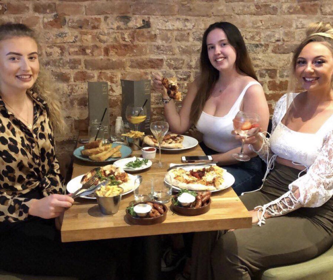 Not been to our <a href="/WoodysWoodOven/">WoodysWoodOven</a> Monday night pizza club before? 

Tables available from 5pm until 9.

All pizzas are just £5 inc the <a href="/manlikecarra/">mark carrington</a> pizza

Everything is made fresh 

Cooked in our pizza oven ( if it’s nice enough you can even watch!) 

🍕🍕🍕🍕🍕🍕🍕🍕🍕🍕🍕
