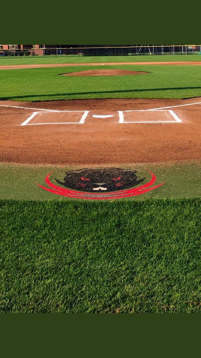 CoachCarroll29's tweet image. S/o to ⁦@MITengineers⁩ facilities for having the field looking this sweet in July. Getting a world class education and playing on this field ain’t a bad deal. #winstudyrepeat