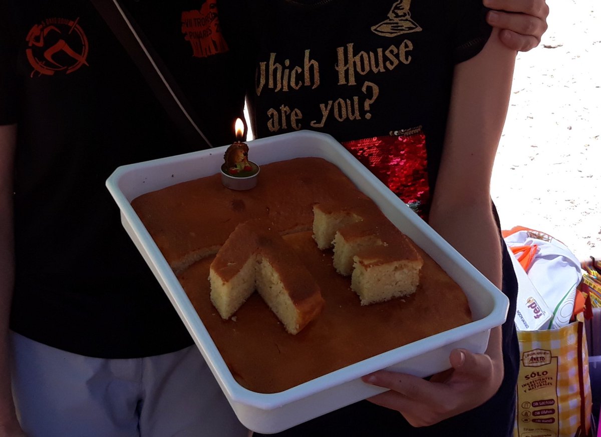 MartaArmisen's tweet image. Celebrando primer puesto y cumpleaños!!!💥🥇🎂