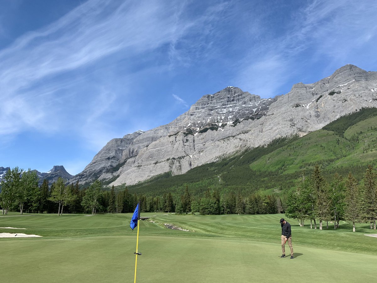 dstnlnks's tweet image. 🚨 On the show today, we welcome former NHLer Robyn Regehr to beautiful Kananaskis! 12:30 PM MDT on Global EDM/CGY. 🚨