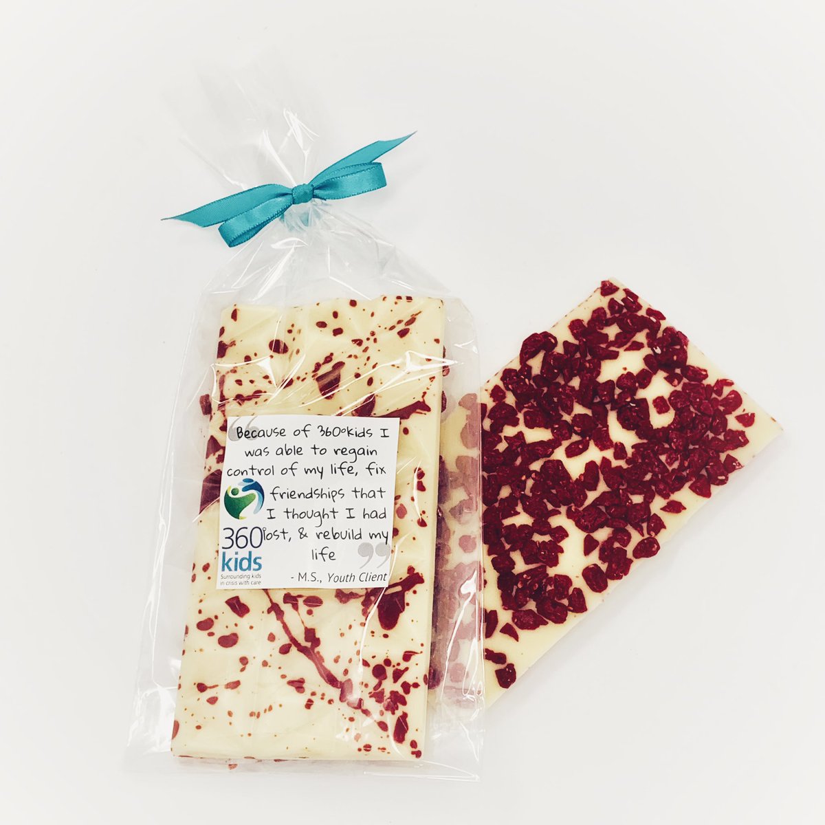 It’s #internationalchocolateday!! Craving some chocolate?? Stop by <a href="/cocoa40inc/">Cocoa40 Inc.</a> and try their 2 new #chocolateforchange products. A $1 from every bar and truffle from the 2 products goes directly towards helping <a href="/360kids_york/">360°kids</a>! #chocolatefamous