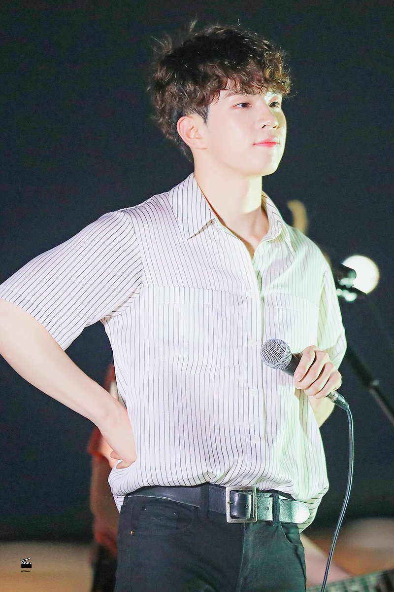 SStealer_'s tweet photo. 190706 한강 버스킹
올리고 싶은 사진 오조오억장💦💦
#유회승 #엔플라잉 https://t.co/CJtsbhYqa6