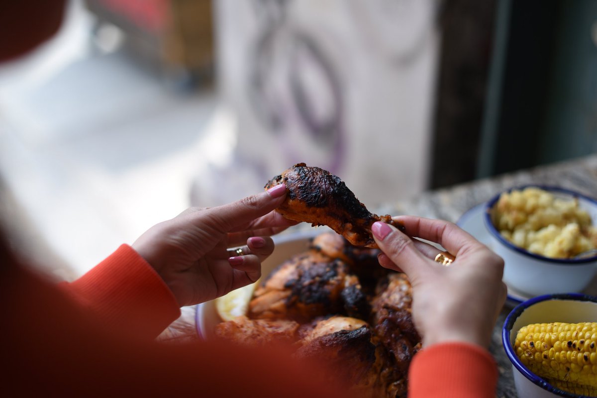 What’s your fave part? We hit the drumstick first #winnerwinnerchickendinner #toplondoneats #foodlovers
