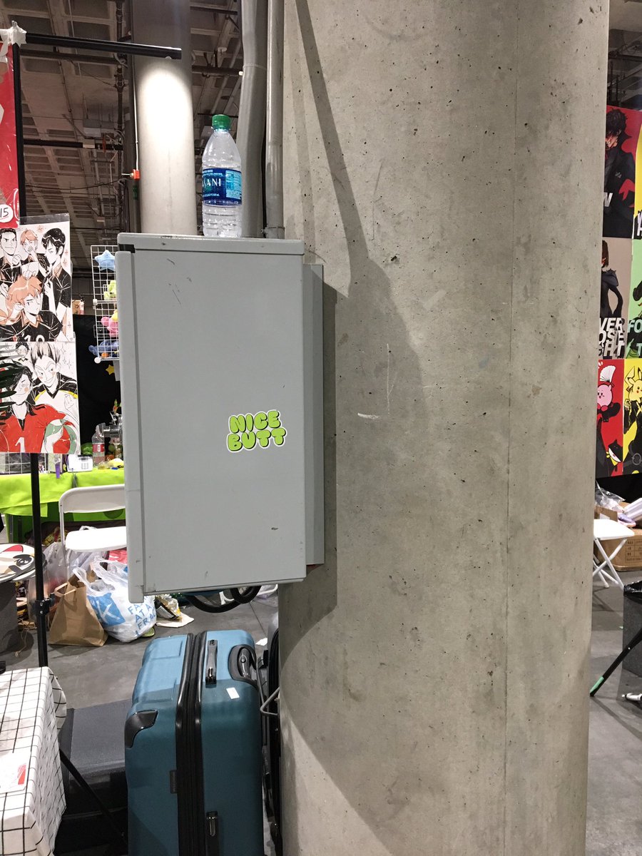 kuru731's tweet photo. just a friendly PSA for animeexpo attendees: PLS DO NOT tag stickers on the property. this is how sticker merch gets banned at a con and artists lose out on a lot of their stock and earnings !!!! https://t.co/HBuHR6sk5j