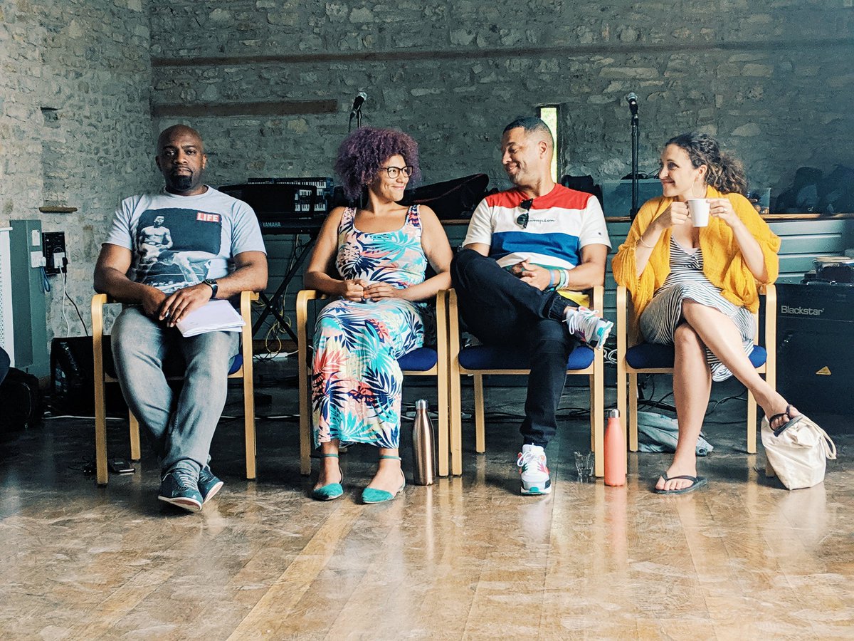We're here with @djbunjy, @Lekan1, @samanthalindouk and @ngaioanyia for our musicians panel at our Sound Wave music retreat. So many good words of wisdom!