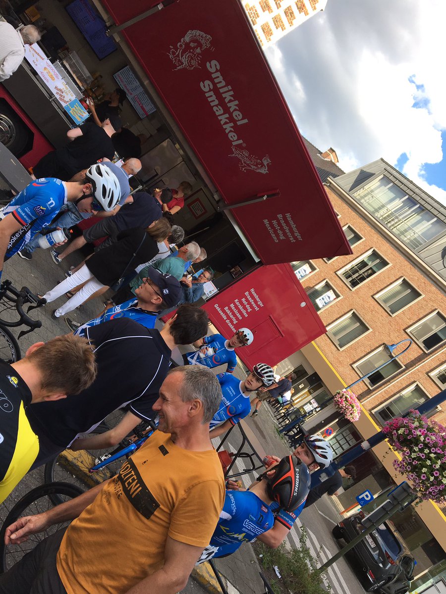 Big bunch finish for stage 4 - Spokes boys all in amongst it and finished safely. Time for some post race Belgian streetfood?