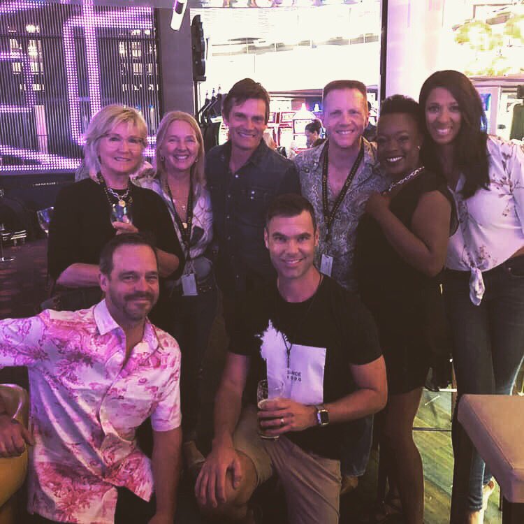 Elvis is back ⁦<a href="/CasinoMontreal/">Casino de Montréal</a>⁩ for the summer!