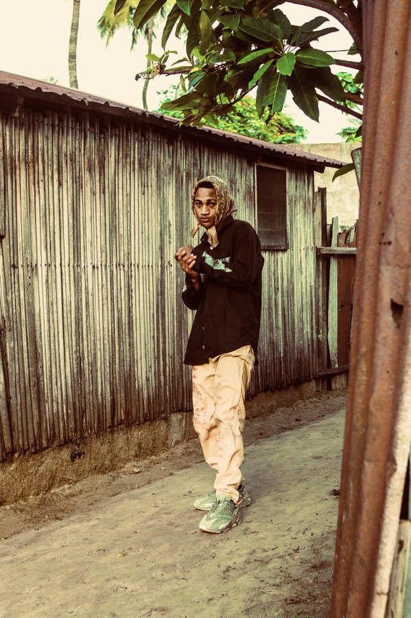 View image on Twitter