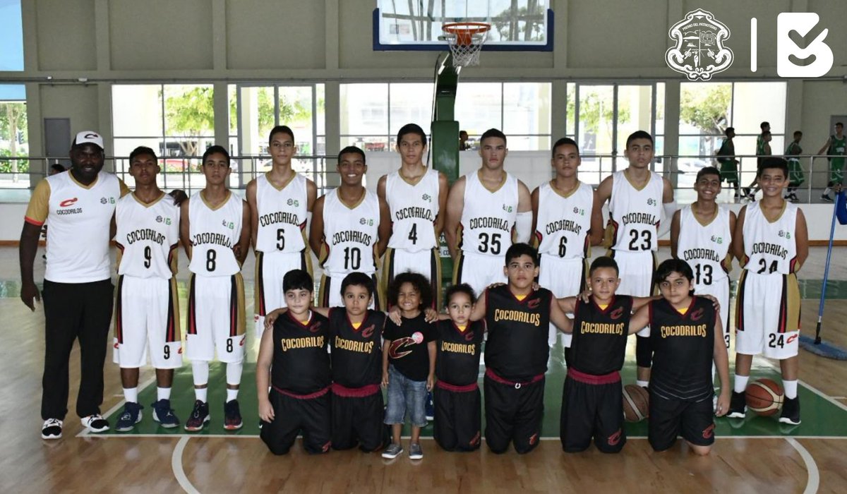 SecdeportesBAQ's tweet photo. En el coliseo Elías Chegwin de la #CapitalDeportiva, se disputa el torneo 'Viviendo un Sueño Cocodrilos 2019', que cuenta con la participación de ocho equipos y el cual se llevará a cabo hasta el próximo mes de agosto. #DeporteParaTodos https://t.co/XOreJykX9o