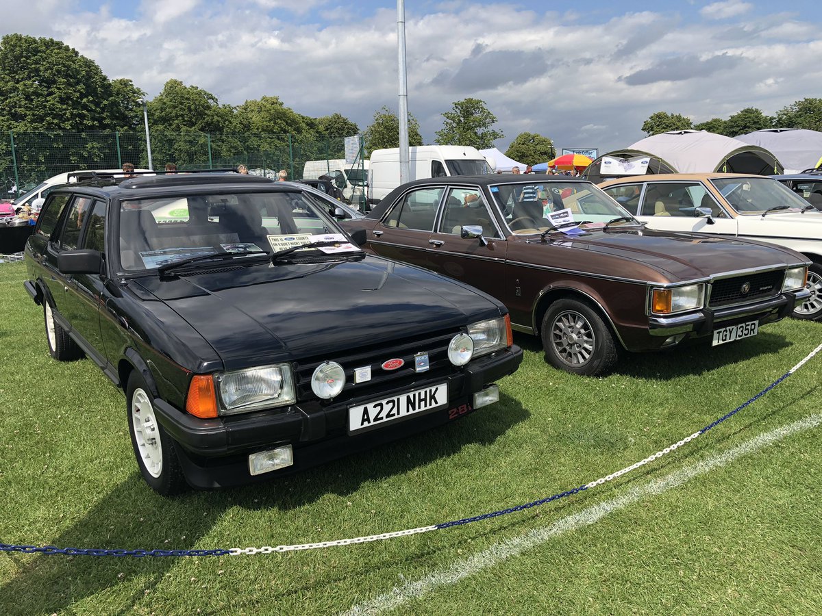 2E0XTA's tweet image. Great Day on duty with @EssexRAYNET and @essexradiohire for Maldon Classic Car Show 📟 Why not join us? #raynet #essex