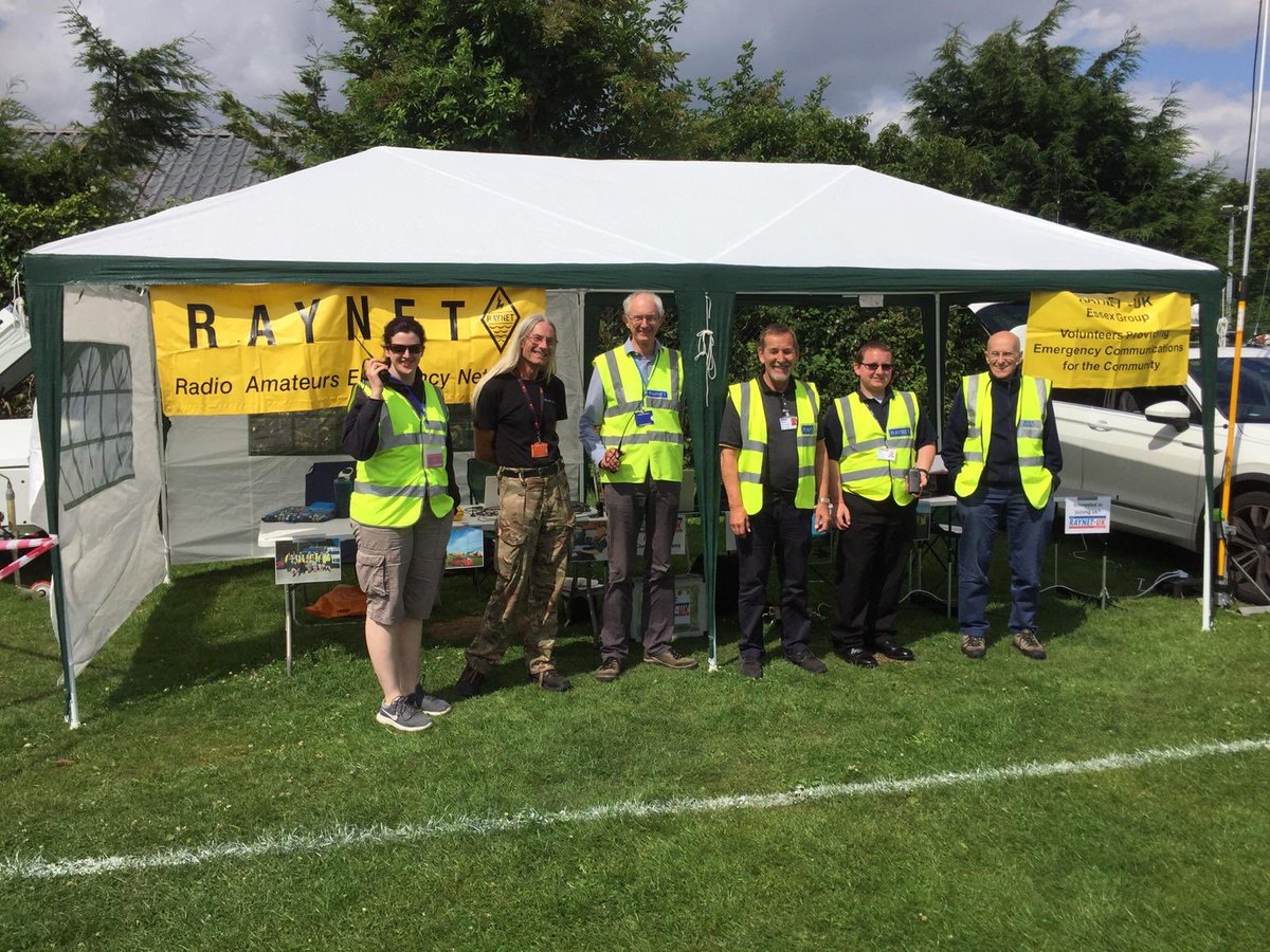 2E0XTA's tweet image. Great Day on duty with @EssexRAYNET and @essexradiohire for Maldon Classic Car Show 📟 Why not join us? #raynet #essex