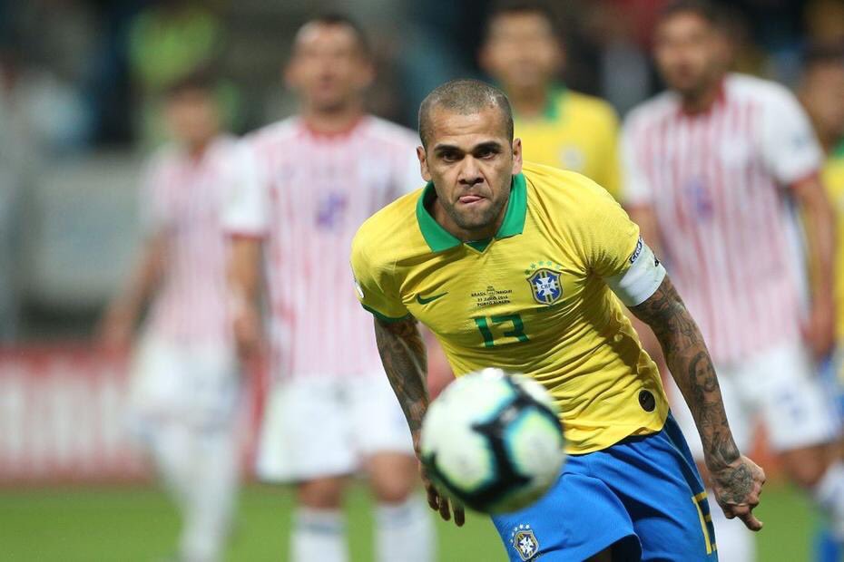louisAoulene's tweet photo. A SERENIDADE NO OLHAR DE QM SABE QUE FEZ UMA COPA AMÉRICA MT BOA #BRAxPER https://t.co/zgxzuxugjC