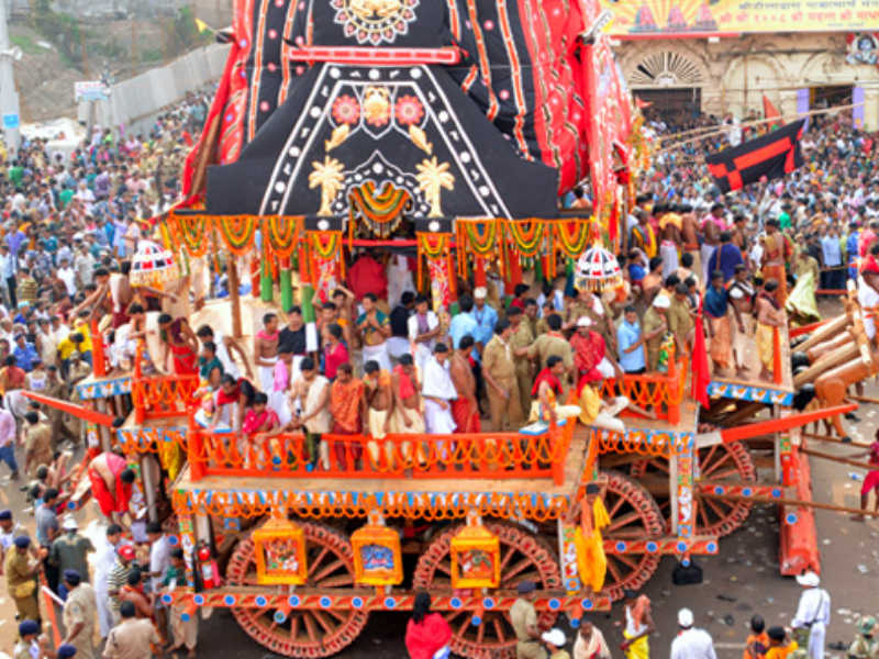 After nine days people bring the deities with Ratha Yatra to the same place, Jagannath temple. The returning process of Rath Yatra to the Puri Jagannath temple is called as Bahuda Jatra. The chariot carrying Lord Jagannath is called “Nandighosa”, and has a height of 45 feet.