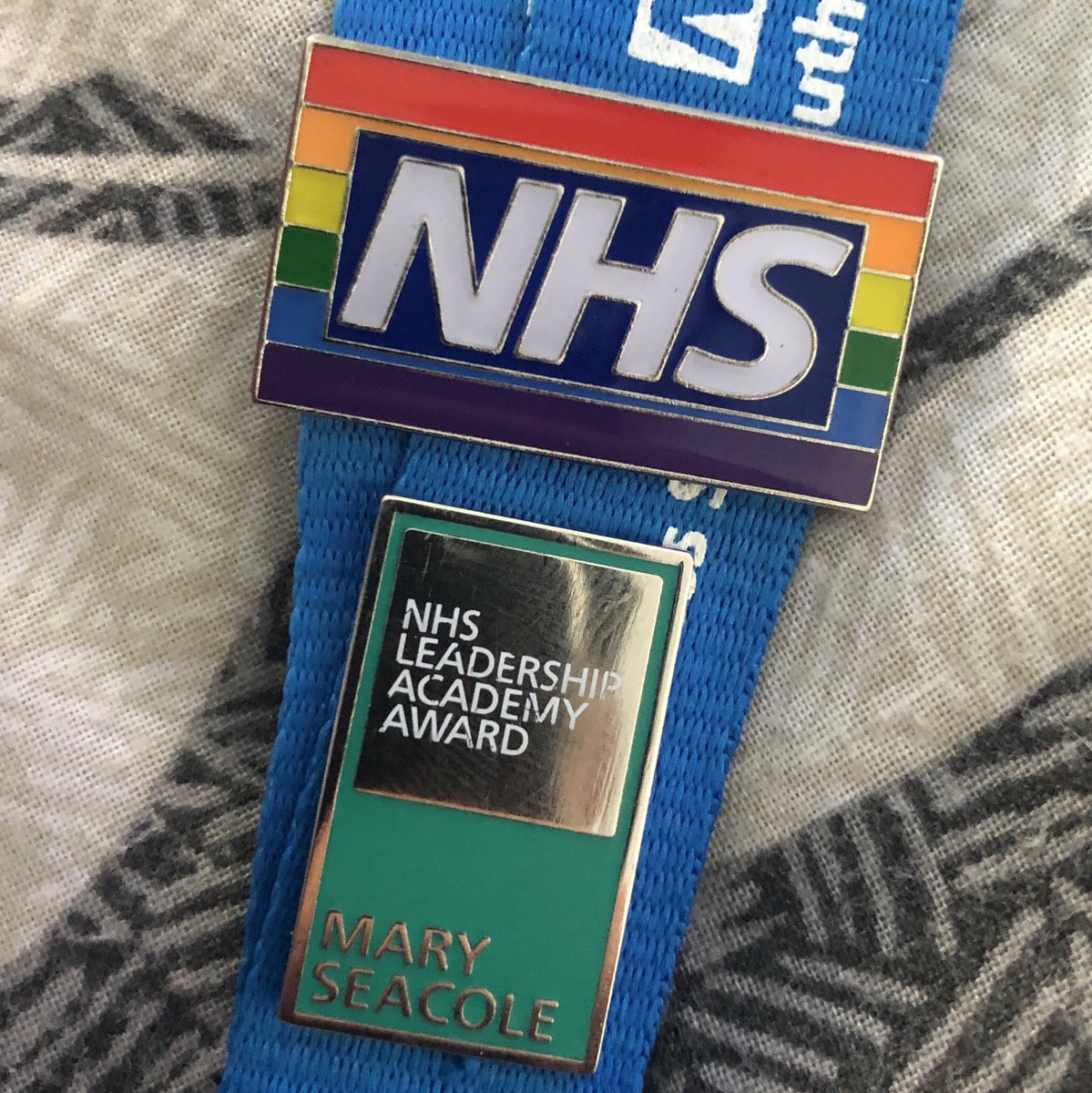 MartinHeard87's tweet photo. Totally forgot in all the excitement of the weekend, but on Friday I received the NHS rainbow badge for inclusion and diversity from the NHS Leadership Academy - another one for my lanyard! ❤️🧡💛💚💙💜 #ProudoftheNHS https://t.co/u5fvLnCxjf