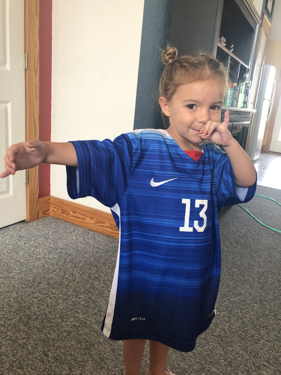 jenbrandmann's tweet photo. @Indigo_Girls @USWNT https://t.co/1aIjGELj61