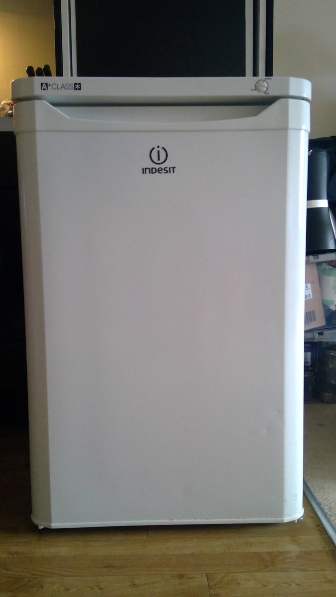 Indesit freezer for sale - 3 years old - £75
nextdoor.co.uk/for_sale_and_f…
#BrumHour