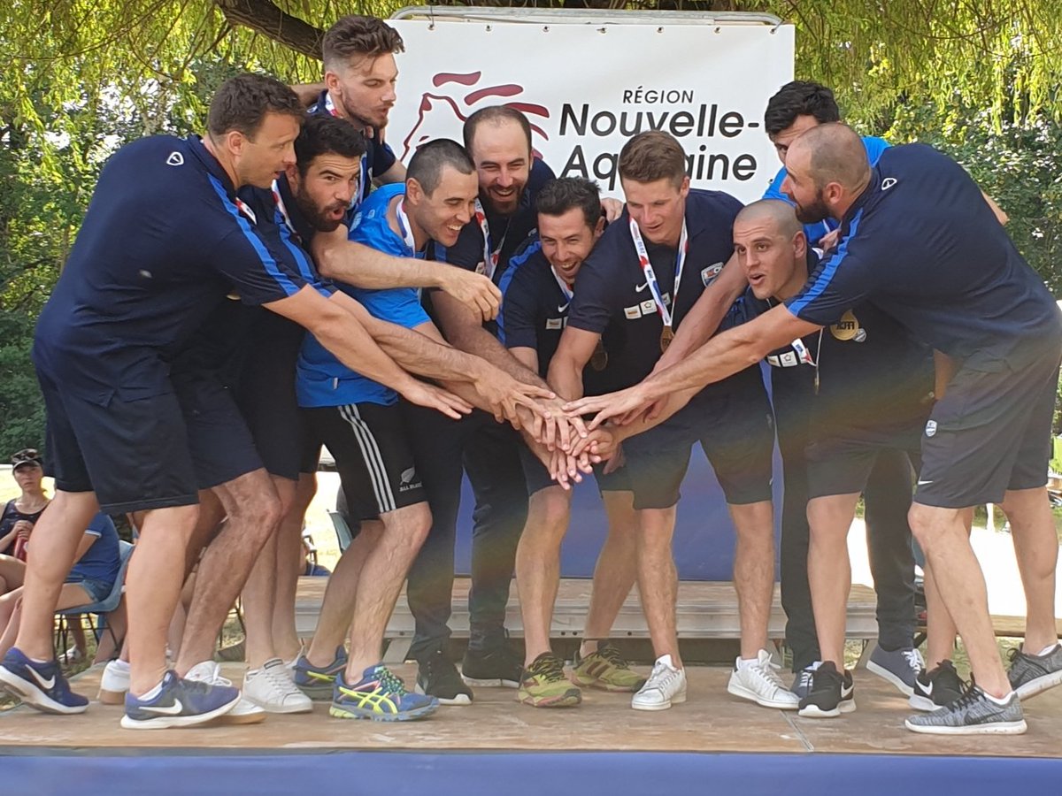 Dream team 🔥 
CHAMPIONS DE FRANCE 2019

#kayakpolo #sport #montpellier #trainhardplayhard