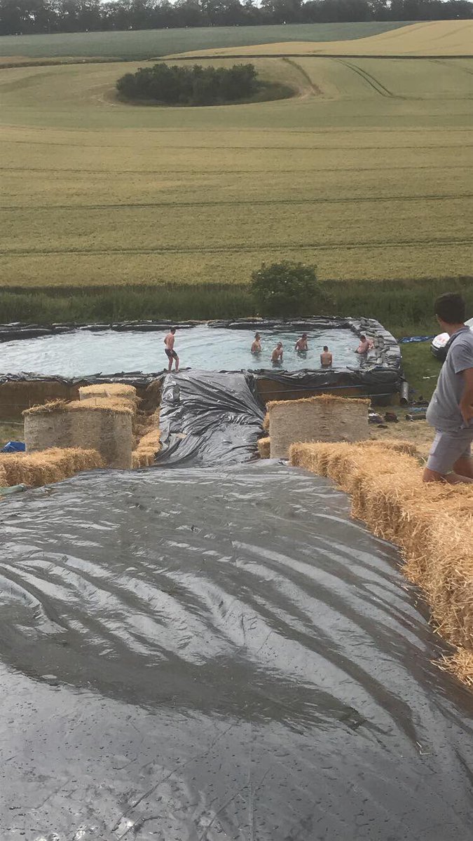 VeryImportantPaysans tweet media