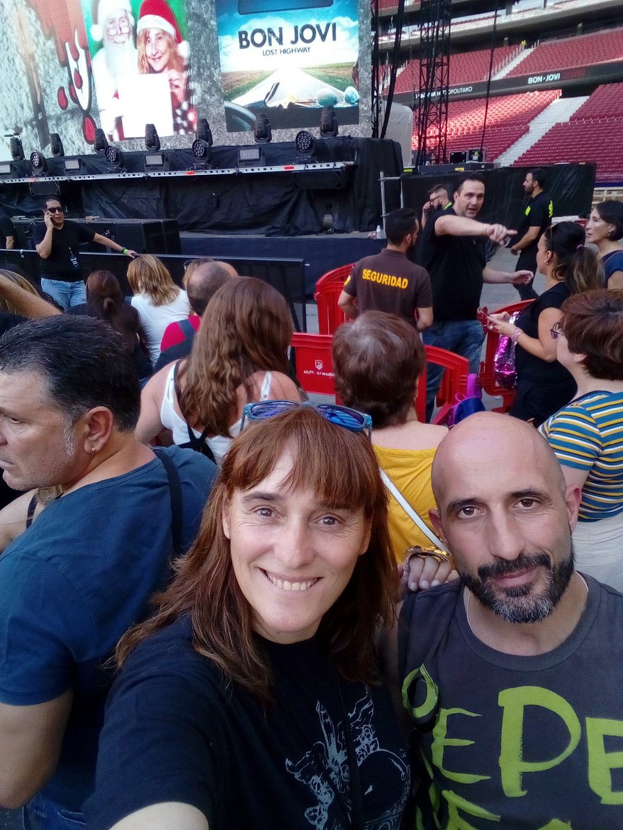 conchi592's tweet photo. #bonjovimemories https://t.co/N00JoAotHB