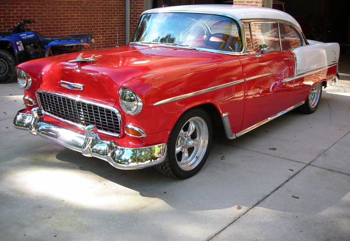 This Wednesday 4-7pm join us for the 1st Annual 50's Day at the #farmersmarkets
Do you have a Classic car you want to show off?? Bring it on down! Join us for cars,milkshakes and music 🎶🎸#NorfolkCounty #ILoveWaterford #UndeniablyNorfolk #FieldToTable