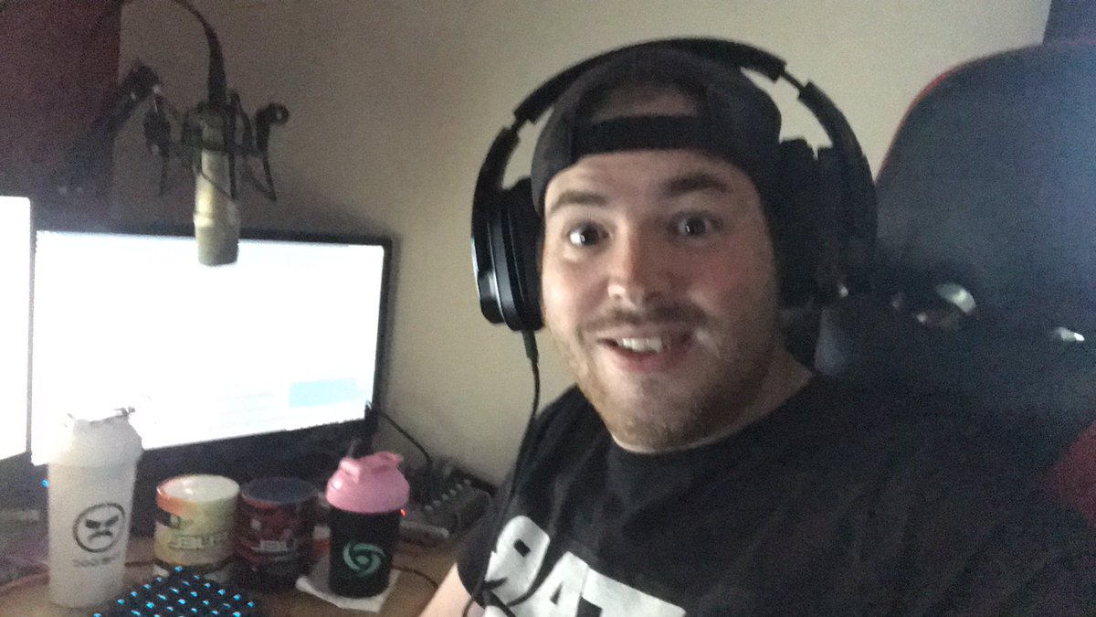 Fatstuff86's tweet image. Live on @FacebookGaming playing @Rainbow6Game casual. Let’s have a blast blowing down doors and walls. facebook.com/FATSTUFF86 #SupportSmallStreamers #SupportSmallStreams #live #facebook