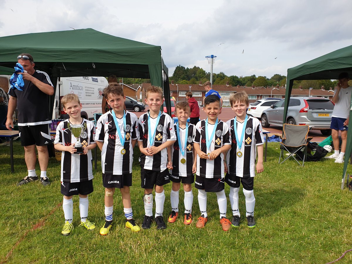 DanescourtFC's tweet photo. Well done today for all the teams who won the Fair Play trophies. 
U6 - Cardiff Corries D
U7 - AFC Whitchurch A
U8- Radyr Rangers B
U9- Cascade A
U10- Cardiff Crusaders
U11- Cwm Welfare https://t.co/xNZaDrf7jr