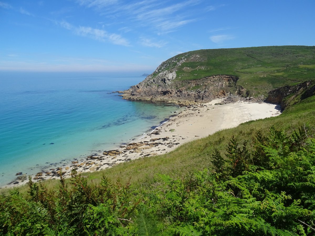 BevHunt72's tweet photo. So yesterday after 5 3/4 hours I reached my #Walk29 of 50 for #OneMedicine @HumanimalTrust goal - 12.3 km and 18,000 steps - #Zennor to #Pendeen #Cornwall - it was an up & downy, hot & sunny, turquoise sea the whole way sort of stroll...๐๐๐#ThePhotoHour https://t.co/dxBulGmP08 https://t.co/cZ9FxVSYzt