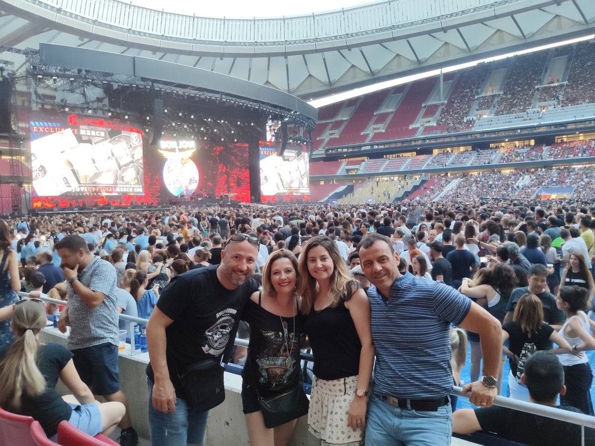 Seferman's tweet image. #bonjoviMemories @BonJovi