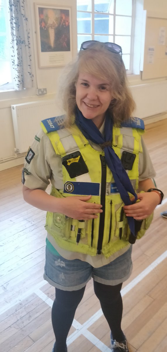 74thBirmingham's tweet photo. Our Beavers and Cubs had a fantastic time with @HarborneWMP PCSOs on Thursday. Massive thanks for the vist ^Dan https://t.co/P3MXIAeTFb
