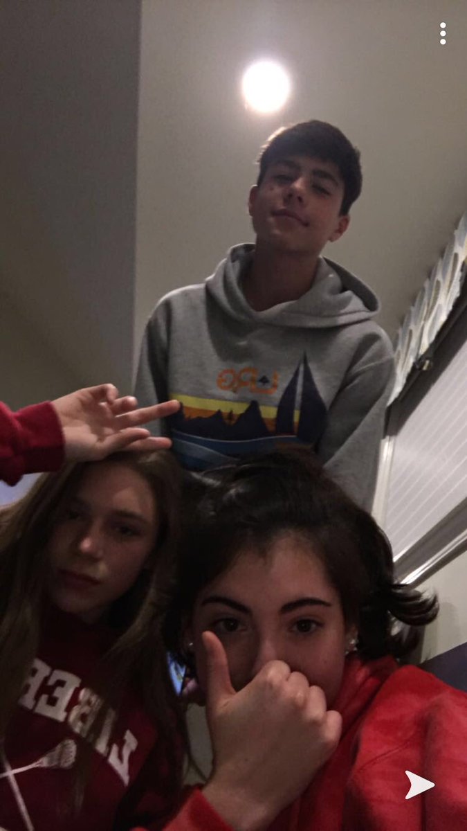 TaliaLehr's tweet photo. happy 16th Cass☺️💗 thank you for every amazing memory we have and always being your happy sweet self, love you always💘💖💗💓💞 https://t.co/jwIFc7pkds