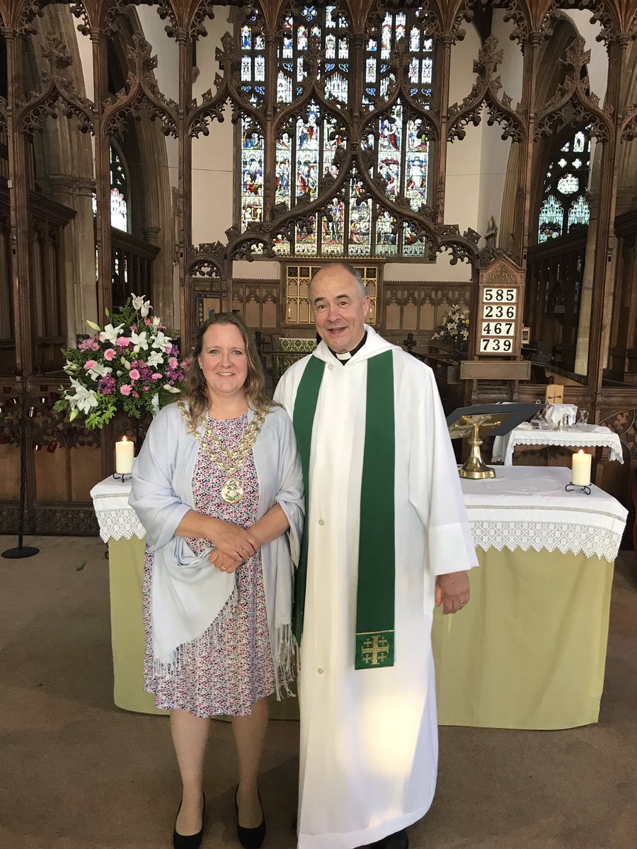 BecclesParish's tweet photo. Another wonderful service full of blessing. Revd Phil presiding for the first time and a superb sermon from our Reader Faith Darch. We also prayed with and for Cllr Andrea Downes our Mayor. @churchofengland @CofEsuffolk #GrowingInGod https://t.co/bkIjadTdHN