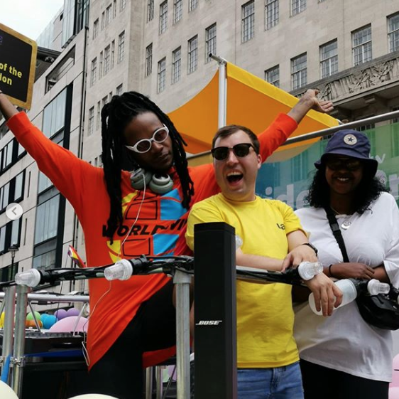 RonitZilkha's tweet photo. Great weekend dancing away at the parade with 
@UAL 
 on our float at London Pride. 
💚❤️💙💜💛
#loveislove  🌈 #LondonPride #LGBT  #ualpride #pride #pride2019🏳️‍🌈 
@LCCLondon @LCFLondon https://t.co/QoCK3YhBrd