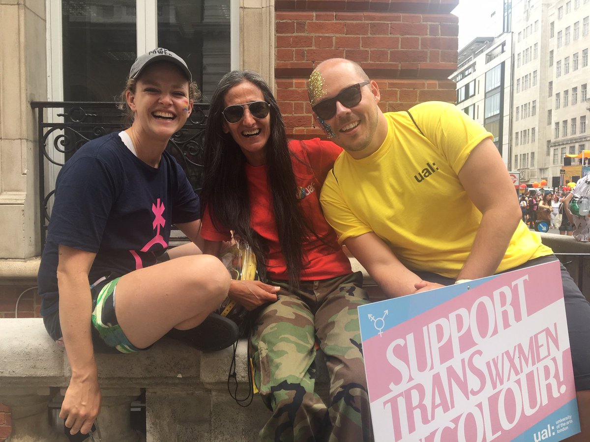 RonitZilkha's tweet photo. Great weekend dancing away at the parade with 
@UAL 
 on our float at London Pride. 
💚❤️💙💜💛
#loveislove  🌈 #LondonPride #LGBT  #ualpride #pride #pride2019🏳️‍🌈 
@LCCLondon @LCFLondon https://t.co/QoCK3YhBrd