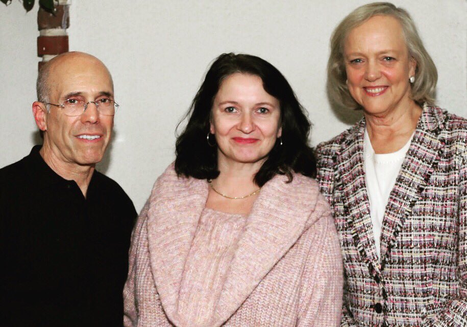 moviemarlene's tweet photo. Jeffrey Katzenberg und Meg Whitman wollen im April 2020 die Smartphone Platform «Quibi »  lancieren und damit den Unterhaltungskonsum revolutionieren. Top Hollywood-Talente arbeiten derzeit am Content. Mehr dazu jetzt in der aktuellen Ausgabe von @magazinframe https://t.co/b456VjroHF