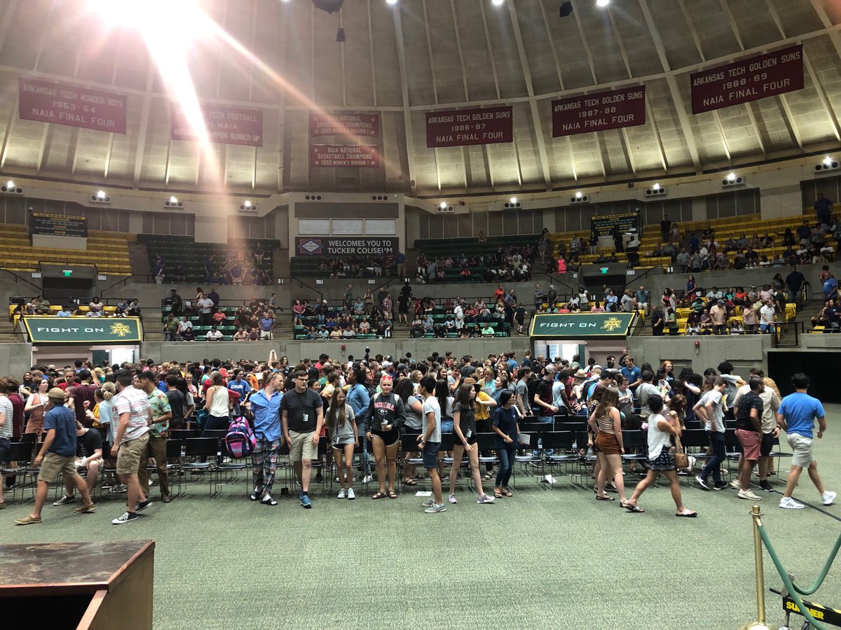 drrbowen's tweet photo. What a great start to Arkansas Governor’s School ⁦@ArkansasTech⁩! Welcome to almost 400 of our states best and brightest rising high school seniors. We are glad you are here. ⁦@AsaHutchinson⁩ #AGS19 https://t.co/GZTRU18pFp