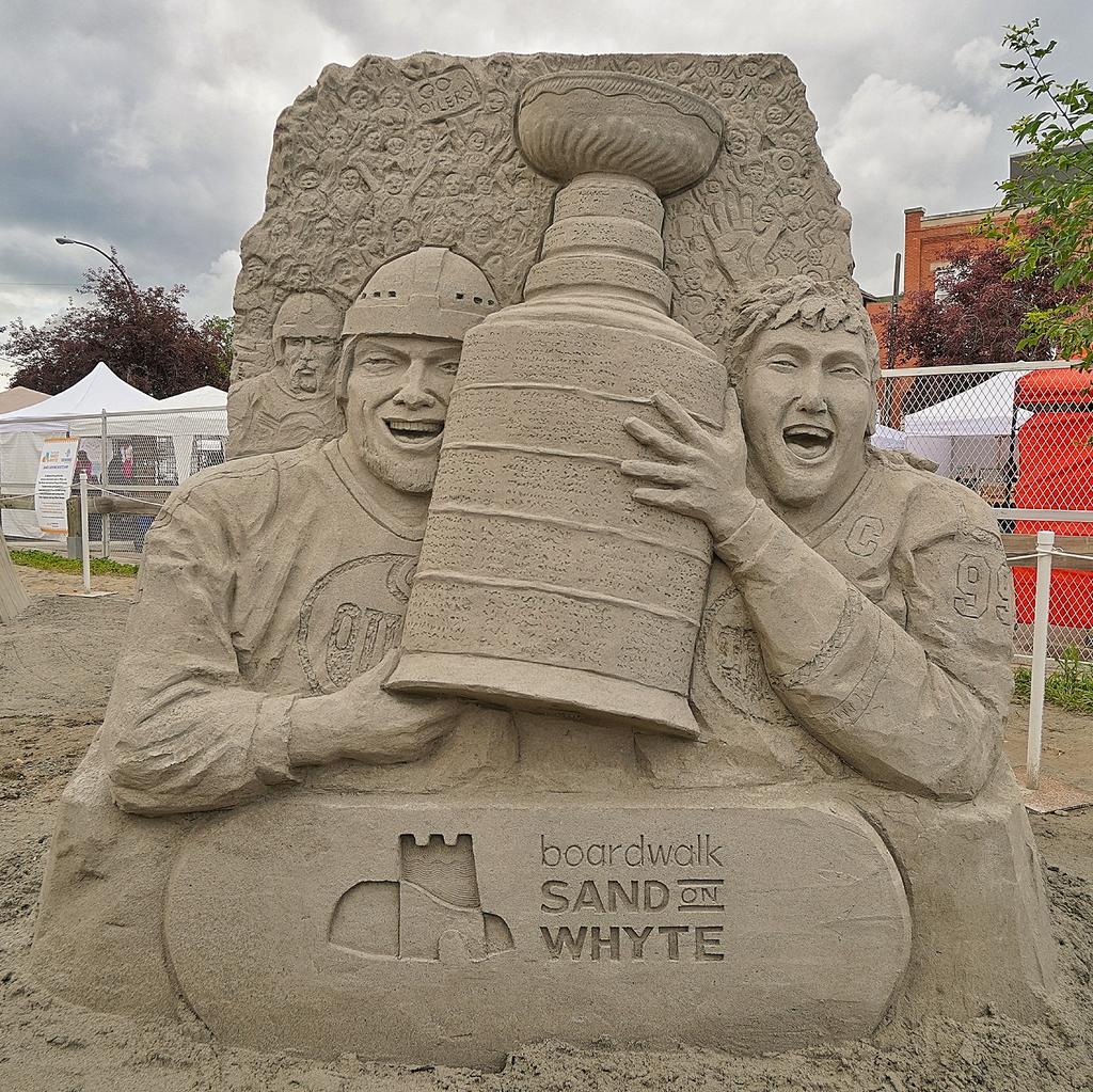 SandonWhyte's tweet photo. Finally, the #Pride carving is for sports pride. Go Oilers and Raptors! #SandOnWhyte #yeg https://t.co/iOutFI1baX