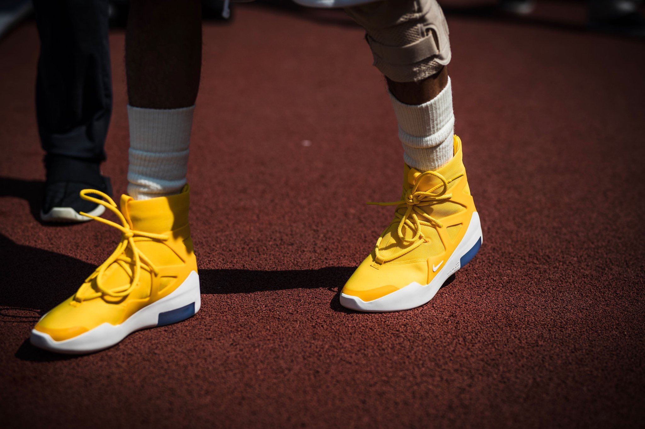 Complex Sneakers on Twitter: ".@JERRYlorenzo rocking yellow Nike Fear of God he wants you to call anything but “Amarillo” at the MLB Softball Game. 📸: @Cut4 https://t.co/DvO4UH9EmC" /