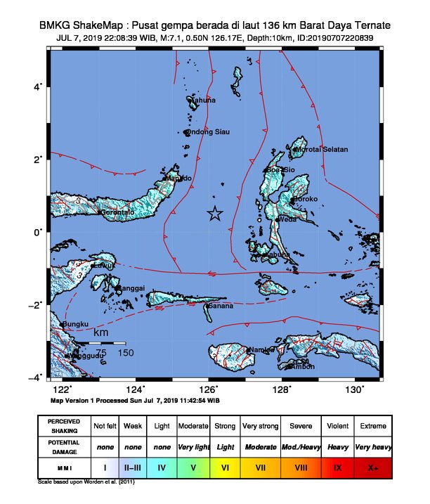 klinikbangunan's tweet photo. #kbINFO Gempa dengan Magnitudo:7.1 SR mengguncang Ternate dan sekitarnya Minggu 07-Jul-19 pukul 22:08:39 WIB.
Peringatan Tsunami pun dikeluarkan saat itu.
*Utas
Foto : https://t.co/tN0wgCct78
#Gempa #GempaTernate #EarthQuake #Manado #Ternate #Maluku https://t.co/HtXYXTt4UB