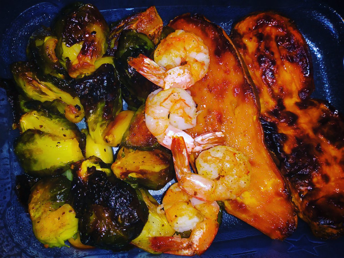 #mealprepsunday #roasted #brusselsprouts #grilled #shrimp #roasted #sweetpotato #yummy #goodandgoodforyou #foodie