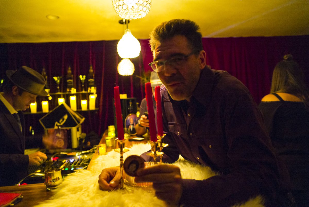 johnnykats's tweet photo. He got me. From last night. @CSStevensphoto #HouseNo7 https://t.co/r2vrPwoPdd