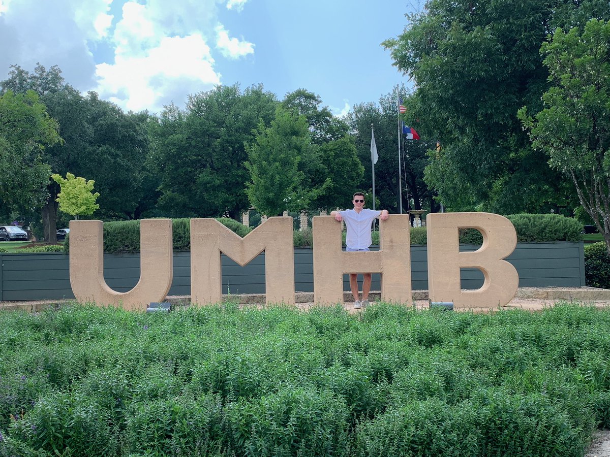 Thank you @CoachWingMHB for visiting with me and taking me on a tour of the UMHB Football Program.