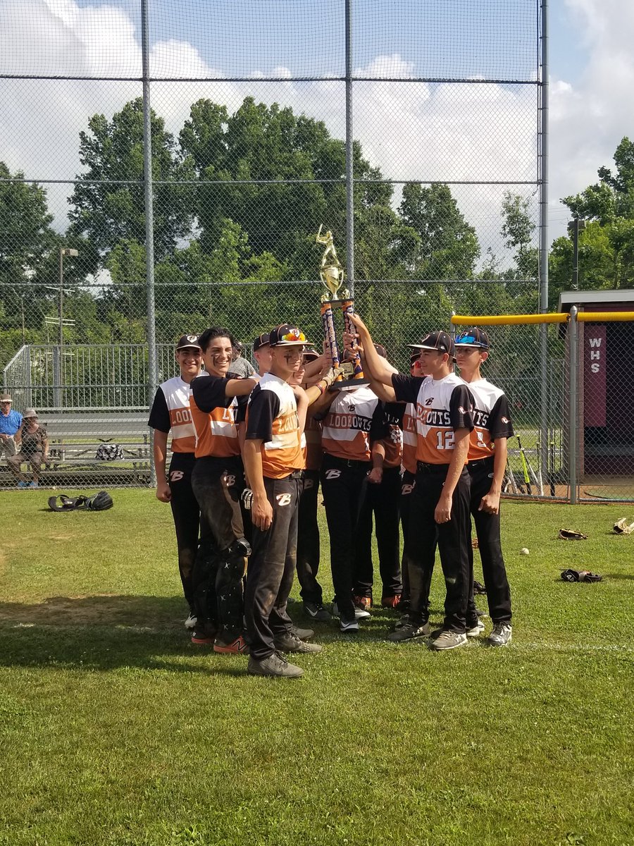 renee_bays's tweet photo. Champions! Congratulations Brownlee Lookouts 14u! @brownleelookout https://t.co/UMNMvvhubi