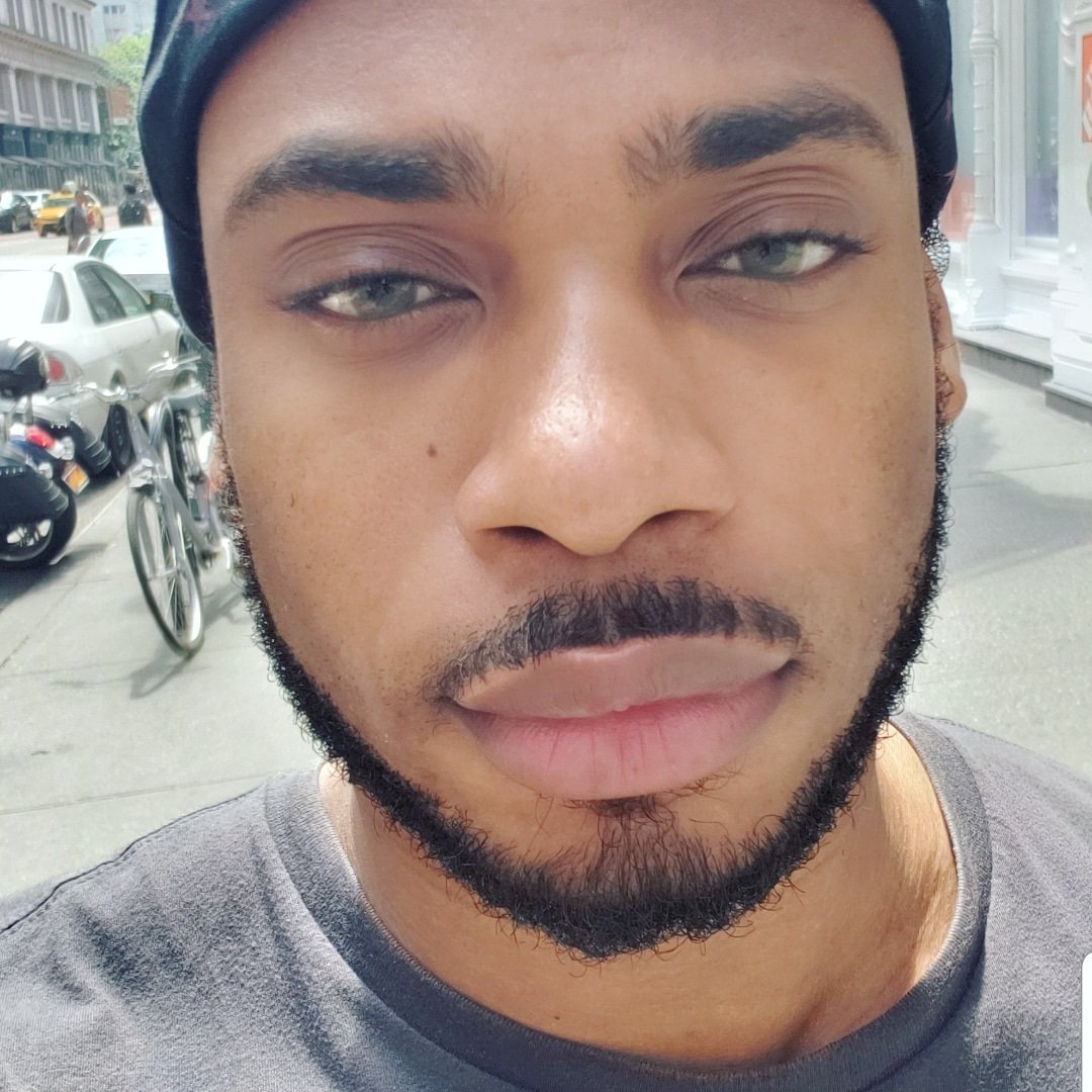 dwaynedaking01's tweet photo. #ScruffyFace #jamican #Beaty some say #Handsome, some say  #ColorPop around #Me #You tell me, does it? #Proud #Blackguy,  #YouTube #Video for my #YouTubeChannel Drop this #Sunday #SupportMe  #Subscribe it is #late because of  #TechnicalDifficulties thanks for your #Patience https://t.co/AbFeSq37o3